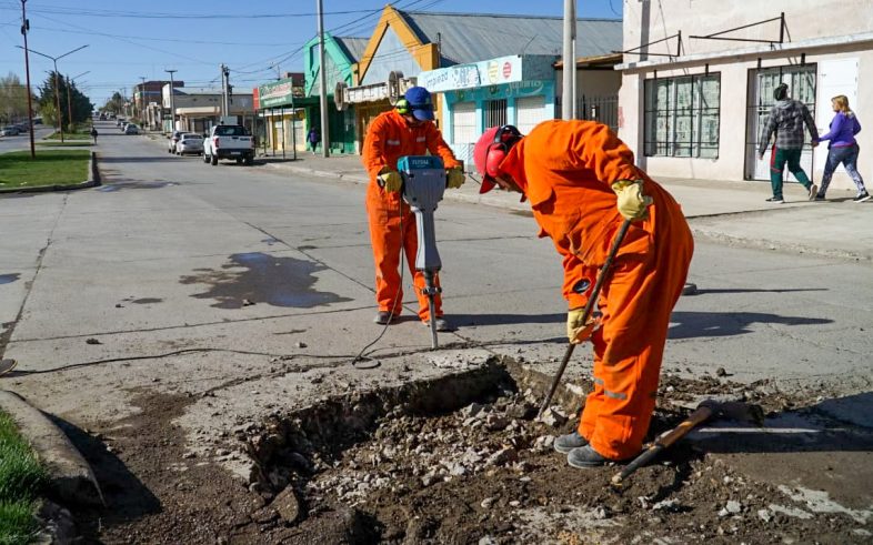 Continúan las tareas de limpieza y mantenimiento en la ciudad ...